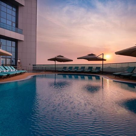 Millennium Place Barsha Heights Hotel Dubai Bagian luar foto