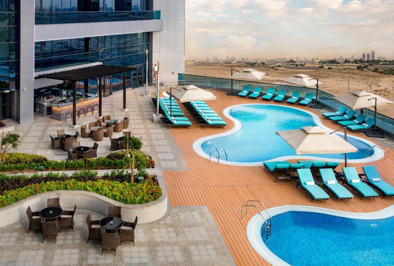 Millennium Place Barsha Heights Hotel Dubai Bagian luar foto